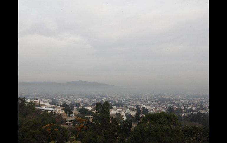 En las estaciones Miravalle y Oblatos, donde la pluma indicadora alcanza los 103 y 106 puntos Imeca.  /