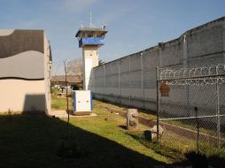 Los tres reos escaparon del  complejo penitenciario estatal de Puente Grande la madrugada del jueves.  /