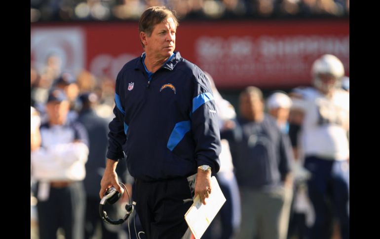 Norv Turner seguira al frente de San Diego en el 2012. AP  /