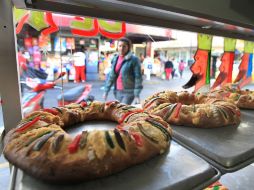 Algunos de los ingredientes de la rosca son: trigo, frutas, huevos, leche y mantequilla.  /