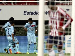 Los jugadores del Atlante celebrán el gol con el que vencieron al Guadalajara. MEXSPORT  /