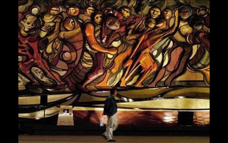 La SAPS se dio a la tarea de conservar, resguardar y difundir la obra del autor del mural 'La Marcha de la Humanidad'. EFE  /