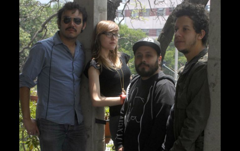 Hello Seahorse! y Le Bucherettes entre otros grupos de rock. NTX  /