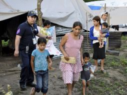 Ayer ONG denunciaron el desalojo del campamento donde se violaron derechos humanos.EFE  /