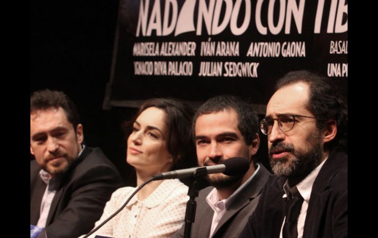 Ana de la Reguera, Demián Bichir y Alfonso Herrera protagonizan esta obra, que se estrena el 26 de enero. EL UNIVERSAL  /