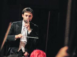 El director Rodrigo Macías está en negociaciones salariales con la Orquesta Filarmónica de Jalisco.  /