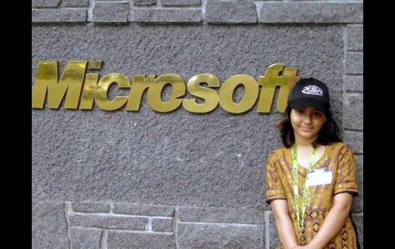 Arifa fue la persona más joven en obtener un certificado profesional de Microsoft. EFE  /