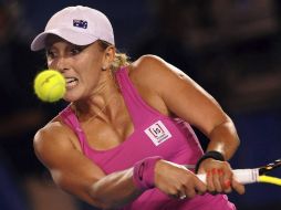 Rodionova (foto) lamentó y maldijo durante un partido marcado por la superioridad de Wozniacki. EFE  /