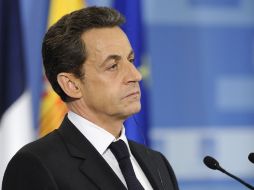 Sarkozy dijo que la decisión de una agencia de rebajar el rating a varios países europeos el viernes pasado 'no cambia nada'. AFP  /