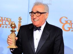 Scorsese recibirá premio honorífico a toda su carrera. En la imagen con estatuilla de los Globos de Oro por mejor director. REUTERS  /