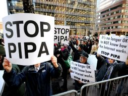 Usuarios de internet se manifiestan contra Ley SOPA en Nueva York. AFP  /