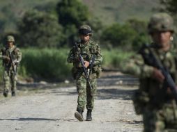 El grupo militar, Apolo durante una revisión en la localidad de Cauca. AFP  /