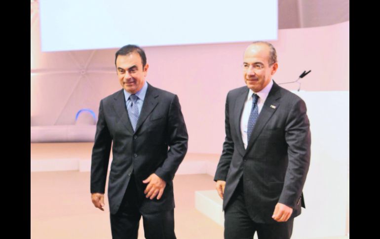 Felipe Calderón se reunió con el presidente y director ejecutivo de Nissan, Carlos Ghosn, en el marco del Foro Económico Mundial. NTX  /