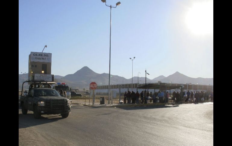 Los Aztecas, que operan al servicio del cártel de Juárez, se enfrentaron con sus adversarios. EFE  /