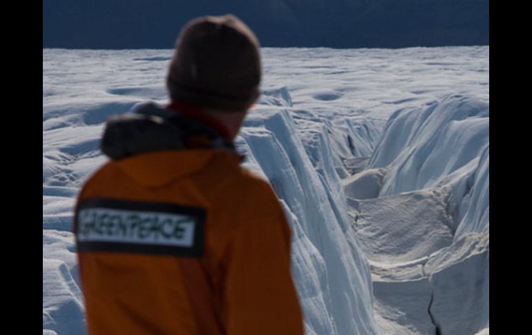 El portavoz de Greenpeace afirmó, por su parte, que la UE debe abandonar el cómodo objetivo del 20% y hacer más. ESPECIAL  /