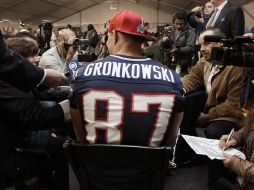 Rob Gronkowski espera estar en condiciones para jugar el próximo domingo. AP  /