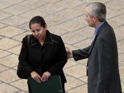 María del Pilar Hurtado (I) habla con el viceministro de Relaciones Exteriores de Panamá Alvaro Aleman (D) hace una año. AFP  /