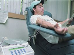 Son pocos los tapatíos que se atreven a donar sangre por el miedo a un pinchazo.  /