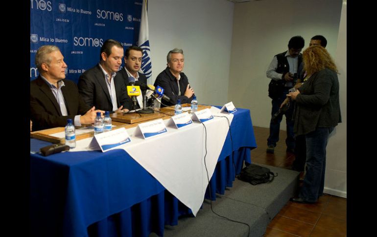 Rueda de prensa ofrecida por el presidente del Comité Estatal del PAN, Miguel Ángel Monraz y precandidatos a la gubernatura.  /