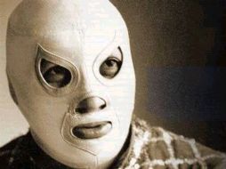 El Enmascarado de Plata se ha vuelto un símbolo para la cultura mexicana de los años 70. ARCHIVO  /