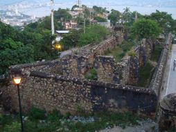 El fortín está ubicado en la colonia La Mira, uno de los Barrios tradicionales de Acapulco. ESPECIAL  /