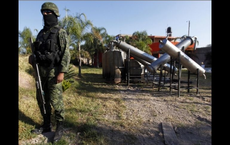 Elemetnos militares estuvieron a cargo del aseguramiento del rancho 'Los Villarreal'. EFE  /