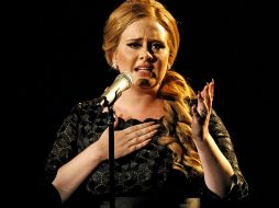 Adele está nominada a seis Grammy, la entrega se realizará este domingo. REUTERS  /