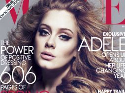 Adele aparece en la portada de marzo de Vogue. AP  /