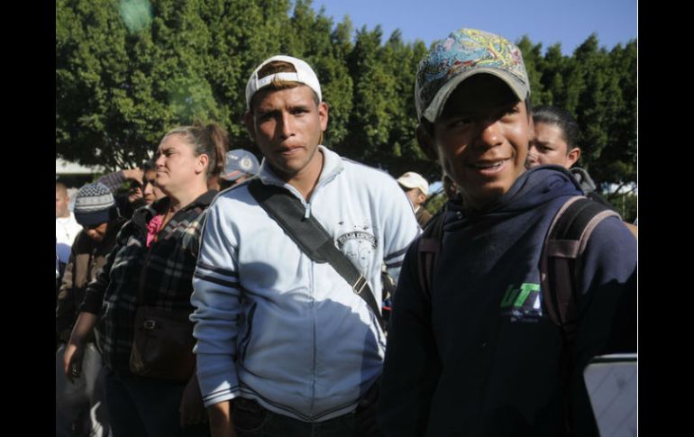 Se estima que alrededor de dos millones 600 mil personas nacidas en el país vecino son hijos de padres jaliscienses. ARCHIVO  /