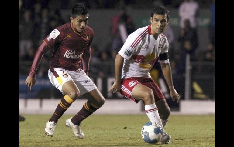 El encuentro en apoyo a la fundación de Rafa Márquez terminó 1-1. MEXSPORT  /