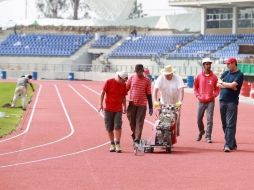 Las labores del Estadio de Atletismo, que terminaron a contrarreloj, están entre las irregularidades detectadas. ARCHIVO  /