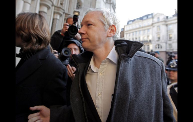 Julian Assange se encuentra actualmente a la espera del dictamen sobre su extradición a Suecia. ARCHIVO  /