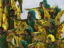 Las escuelas de samba se presentan en el sambódromo todas las noches del carnaval. REUTERS  /