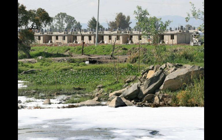 Las autoridades municipales pretenden evitar que continúe el proceso de construcción de viviendas en la zona. ARCHIVO  /