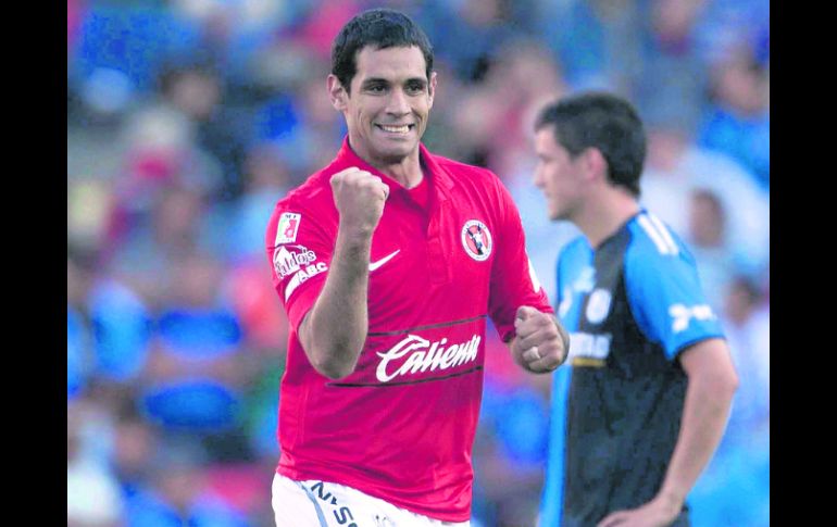 El argentino José Sand silenció al Estadio Corregidora al firmar el primer gol de los Xolos. MEXSPORT  /