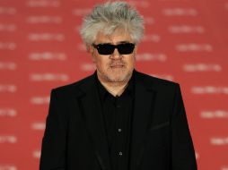 Doce años después, Almodóvar vuelve a la alfombra roja de los Goya. AFP  /