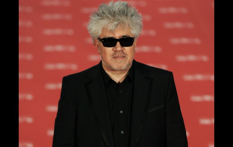 Doce años después, Almodóvar vuelve a la alfombra roja de los Goya. AFP  /