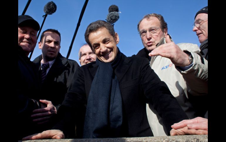 Sarkozy tiene 38% de opiniones positivas, un nivel que no había alcanzado en el último año. AP  /