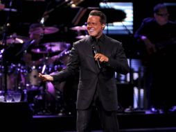 Luis Miguel ofreció una presentación de una hora y 38 minutos. EFE  /