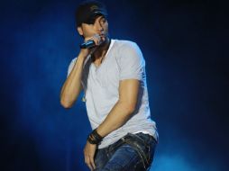 Enrique Iglesias cerró el Carnaval de Veracruz 2012. AFP  /