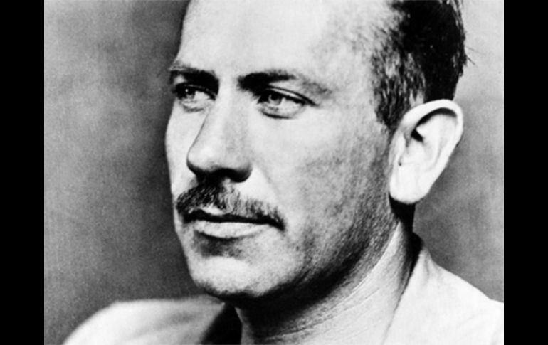 Steinbeck fue ganador del Premio Nobel de Literatura en 1962 y de Pulitzer en 1940 por su obra 'Las uvas de la ira'. ESPECIAL  /