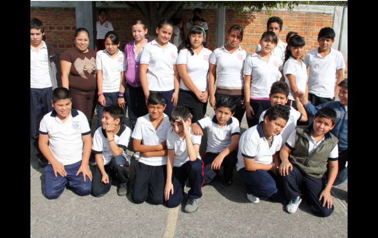 Los alumnos de la escuela ''Francisco Medina de la Torre''.  /