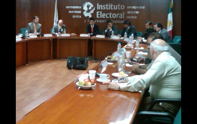 Esta tarde el IEPC aprobó la convocatoria de licitación pública nacional.  /