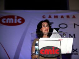 La presidenta de CMIC Delegación Jalisco, Lorena Margarita Limón, durante la toma de posesión del Consejo de la Camara de Construcción.  /