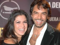 Eugenio Derbez y Alessandra Rosaldo unidos a pesar de la distancia. ARCHIVO  /