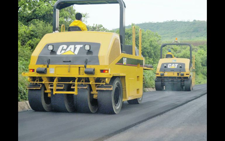 Los empresarios cuestionan el presupuesto destinado al mantenimiento a las carreteras de la red estatal.  /