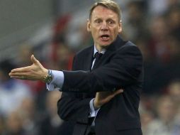 Stuart Pearce afirmó que el entrenador debe ser otra persona en este momento, ya que él no es el adecuado. REUTERS  /