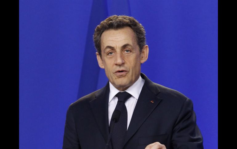 Sarkozy realizó el anuncio el jueves durante una cumbre de líderes de la Unión Europea en Bruselas. AP  /