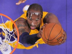 Kobe Bryant es el máximo anotador de la jornada. AP  /