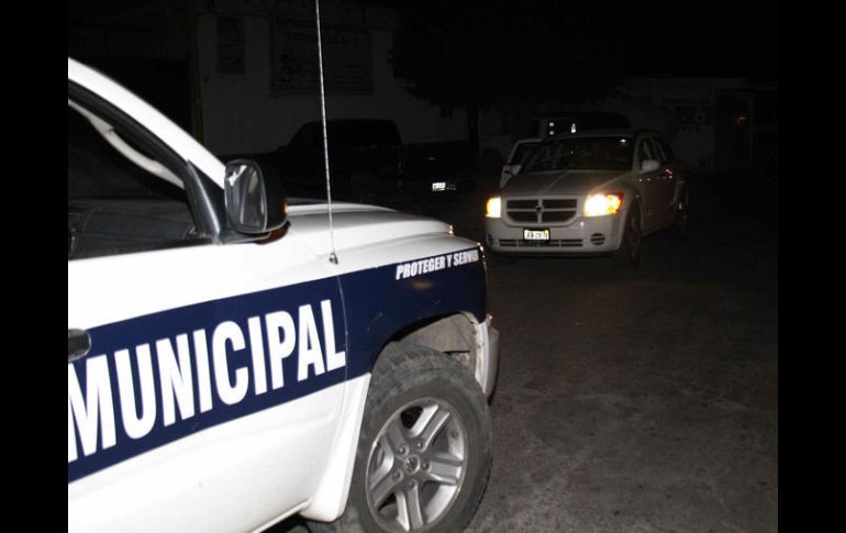 Agentes de la Procuraduría estatal iniciaron las investigaciones en torno al hecho, pero no se tienen pistas de los homicidas.  /